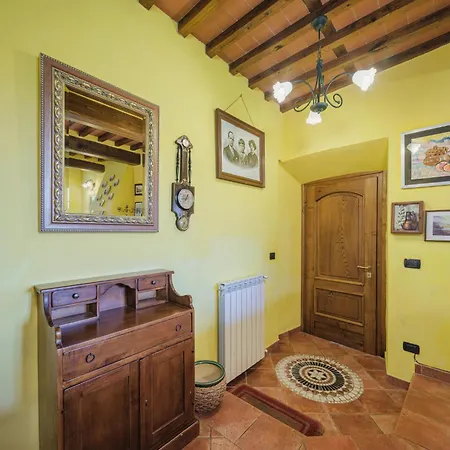 Sara By Interhome Gello (Lucca)